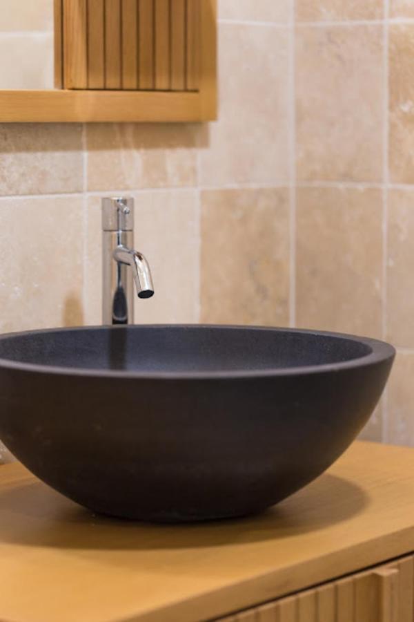 La Tour Cachee Bed & Breakfast Mortain-Bocage Bagian luar foto